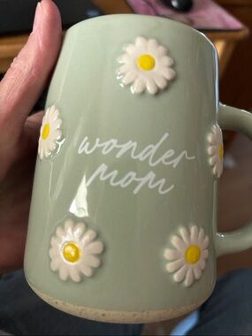 Wonder Mom Daisy Ceramic Coffee Mug - Sage Green